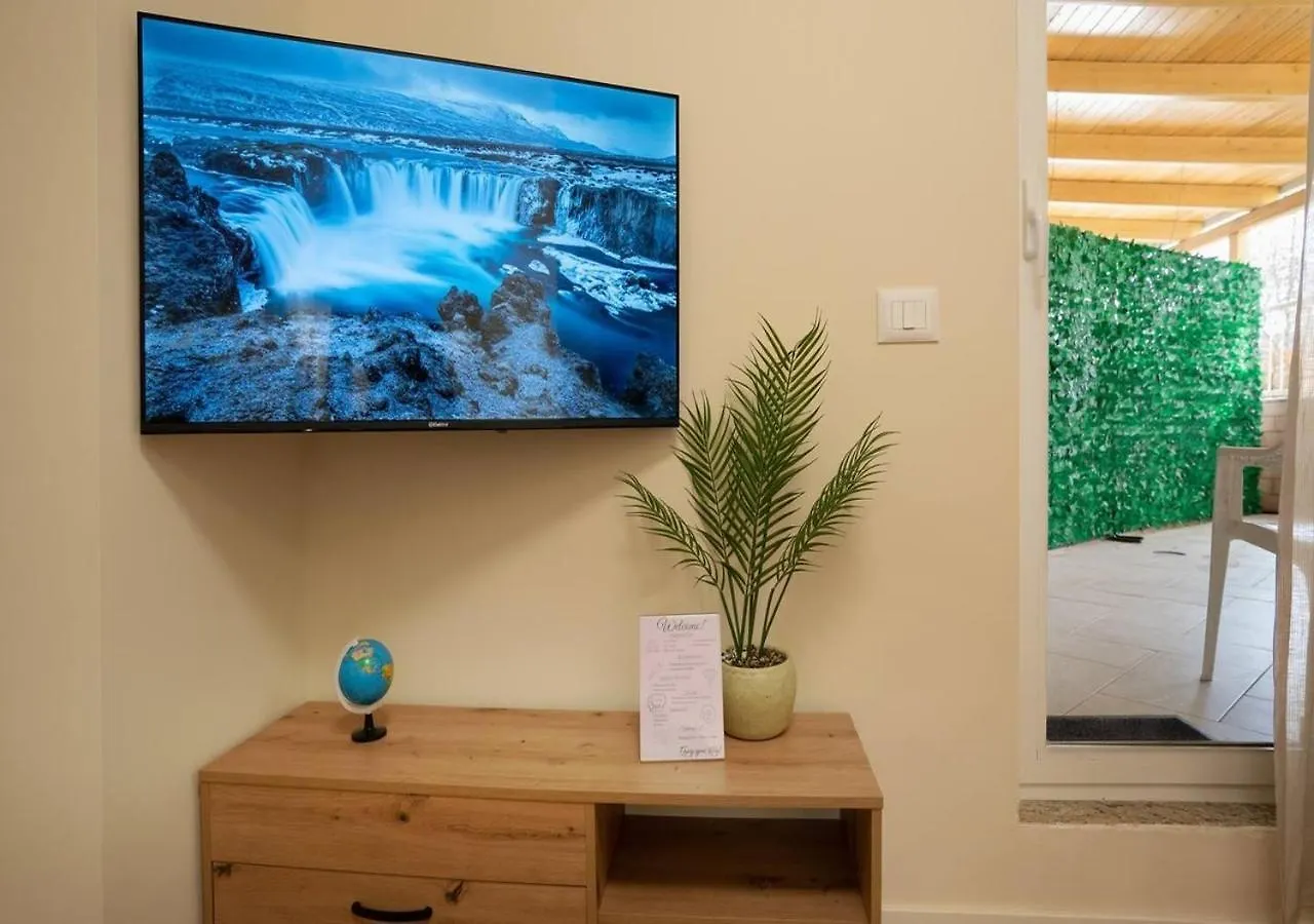 Fancy Apartments تيرانا ألبانيا