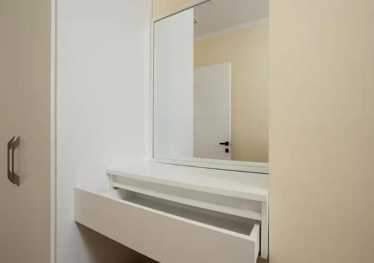 Fancy Apartments تيرانا