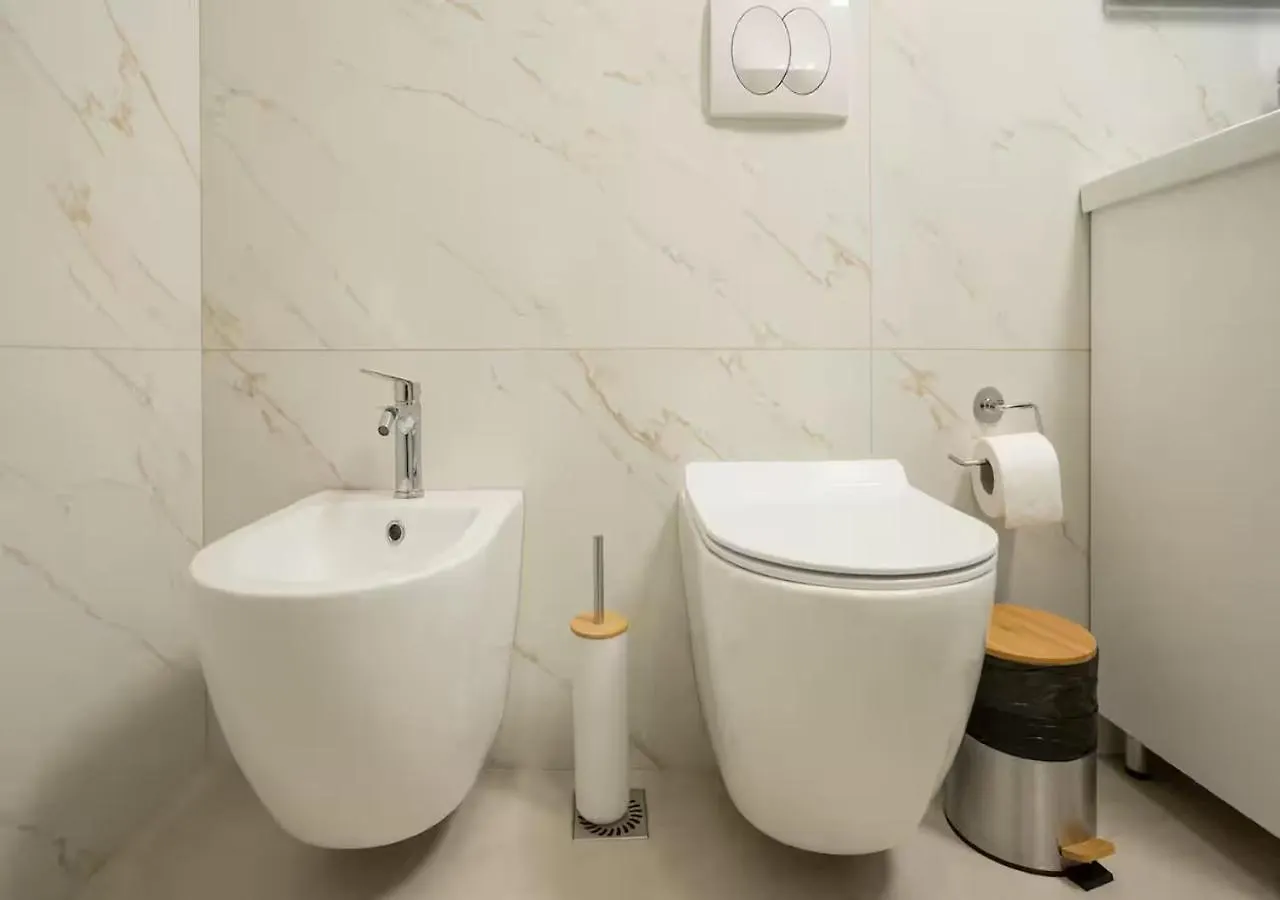 Fancy Apartments تيرانا
