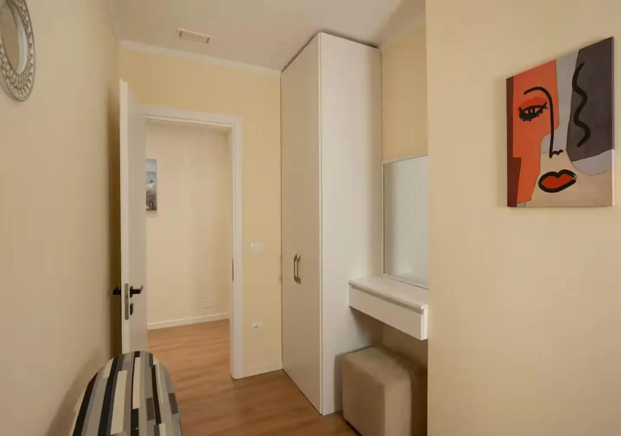 Fancy Apartments تيرانا
